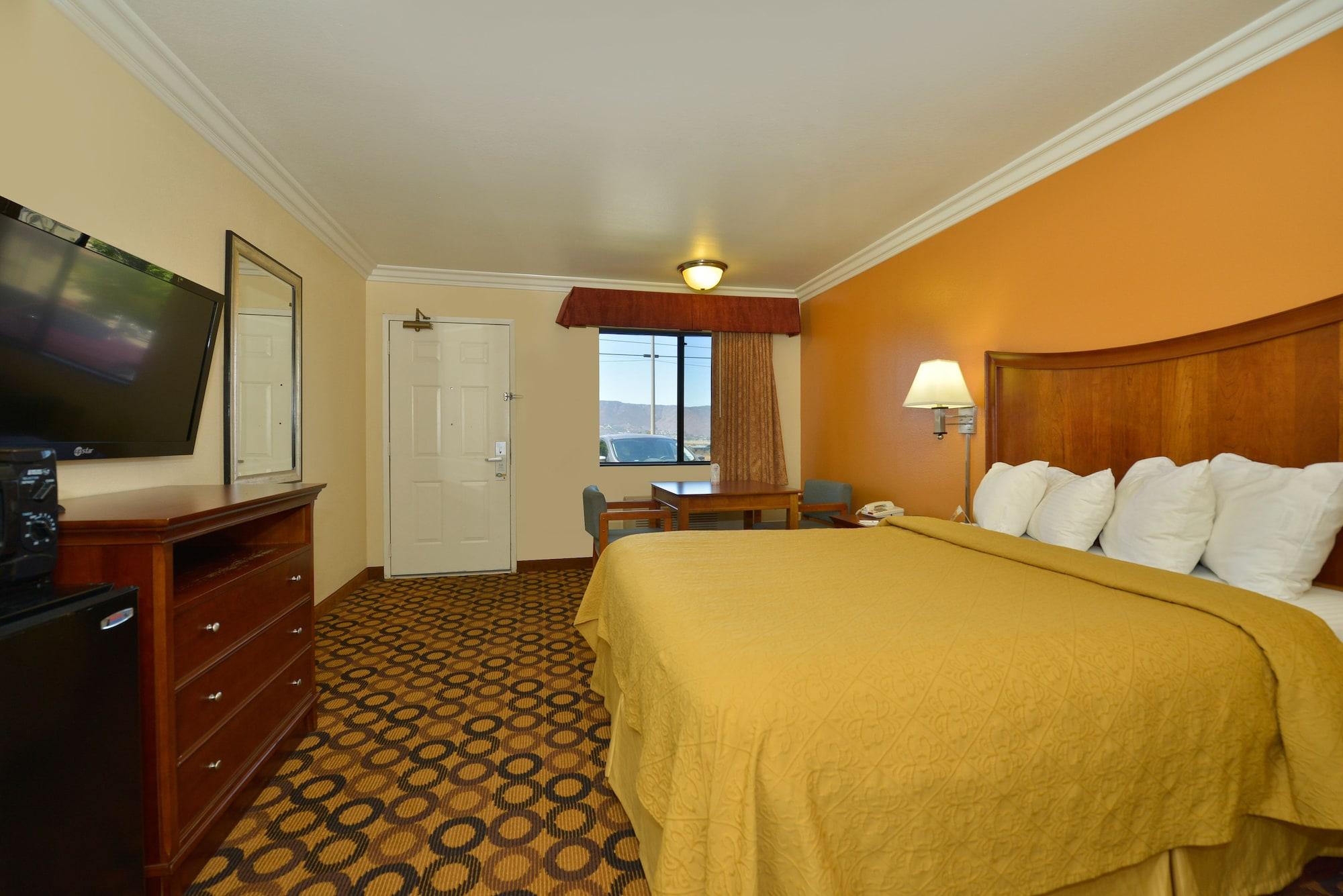 Quality Inn Lake Elsinore I-15 Εξωτερικό φωτογραφία