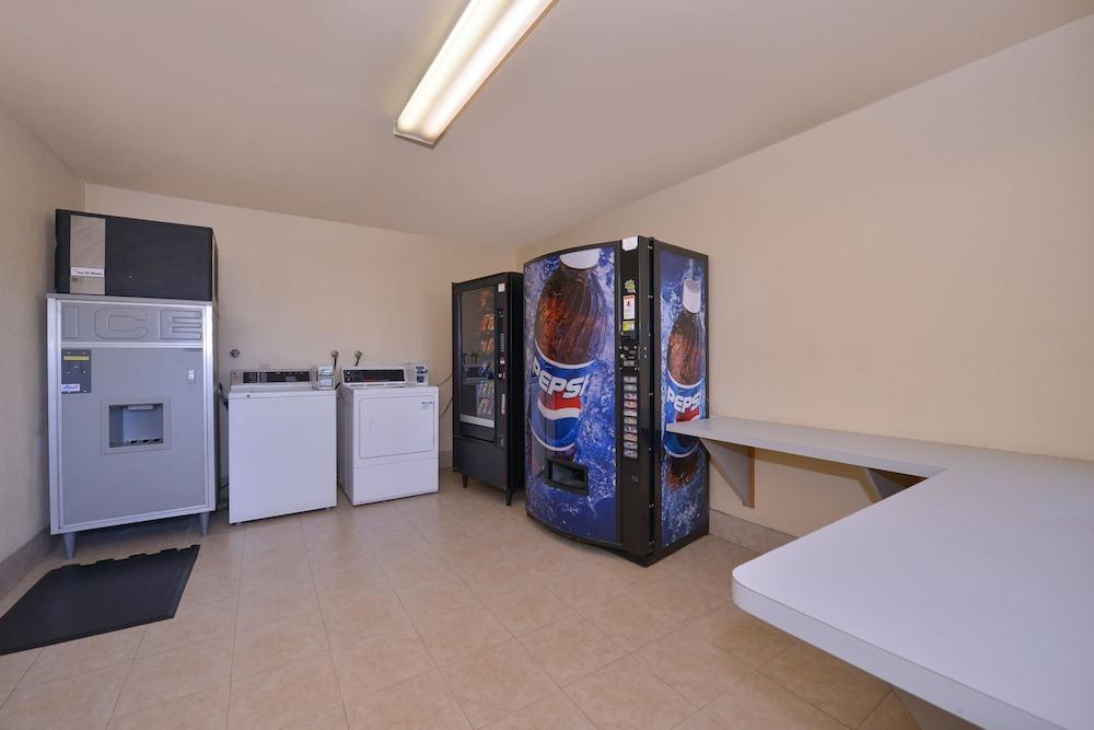 Quality Inn Lake Elsinore I-15 Εξωτερικό φωτογραφία