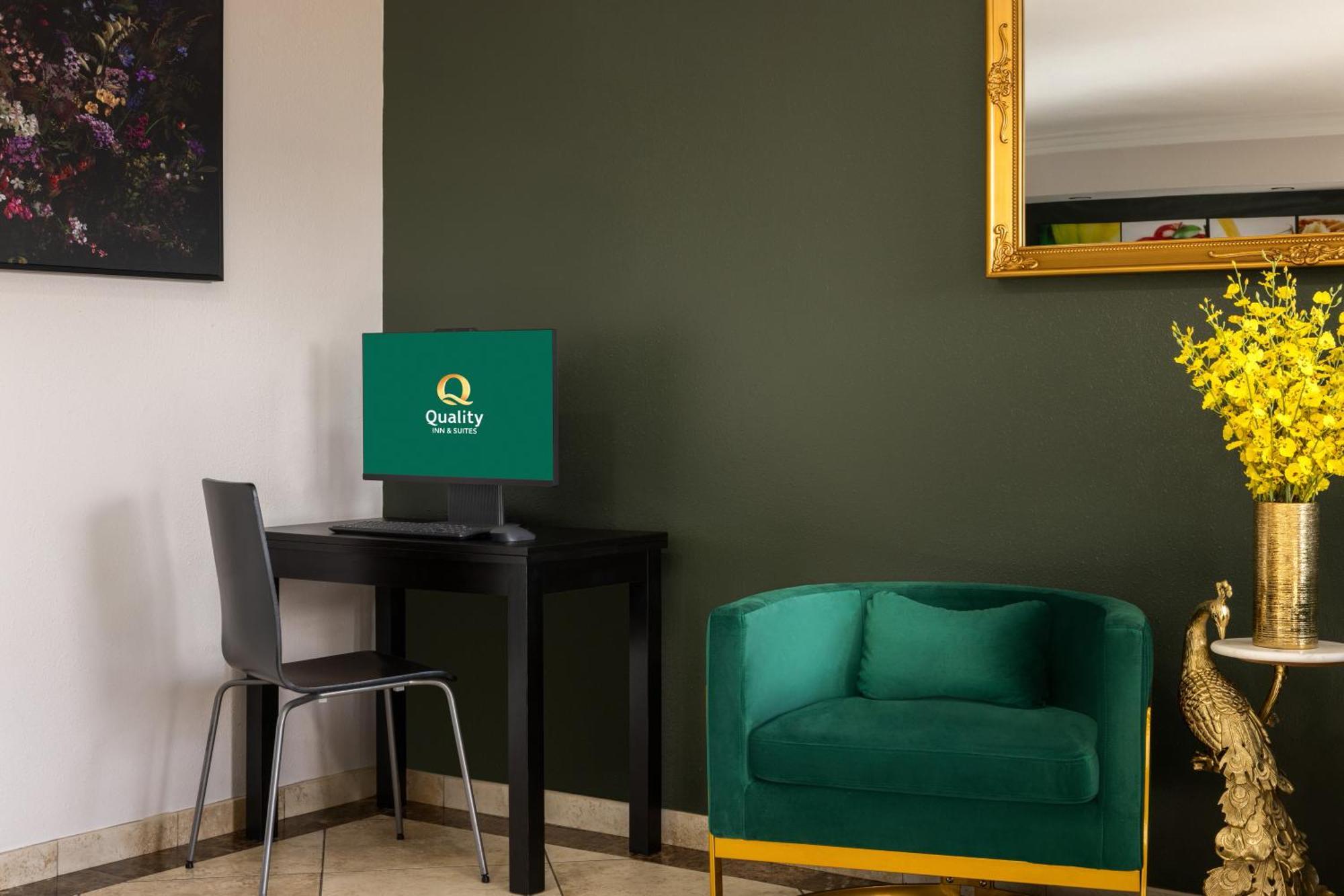 Quality Inn Lake Elsinore I-15 Εξωτερικό φωτογραφία